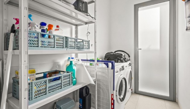 Reventa - Chalet Independiente - Las Colinas Golf