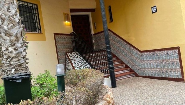 Перепродажа - Квартира - Torrevieja