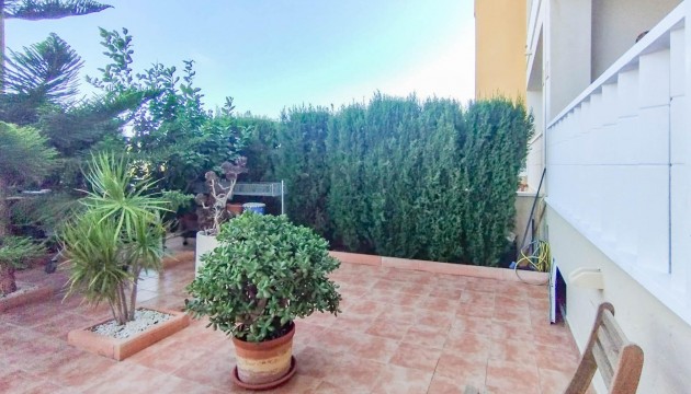 Resale - Bungalow - Orihuela Costa - Lomas de Cabo Roig