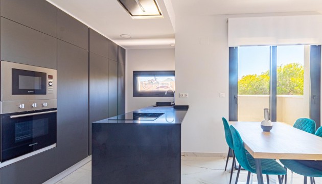Resale - Apartment - Orihuela Costa - Playa Flamenca