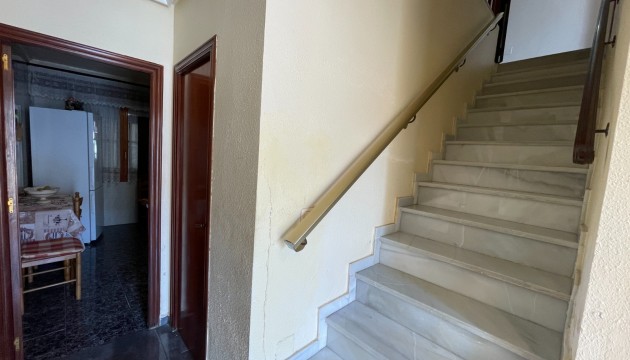 Resale - Townhouse - Jacarilla - Comunidad Valenciana