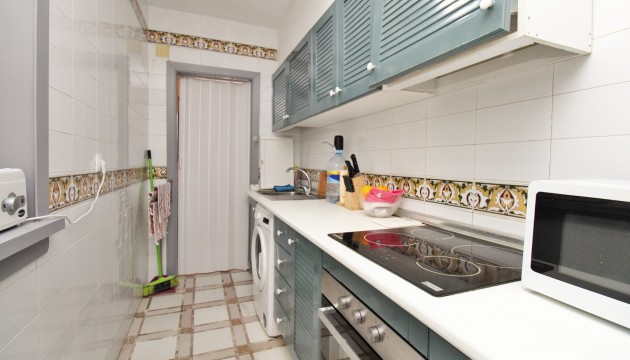 Resale - Apartment - Orihuela Costa - Villamartín