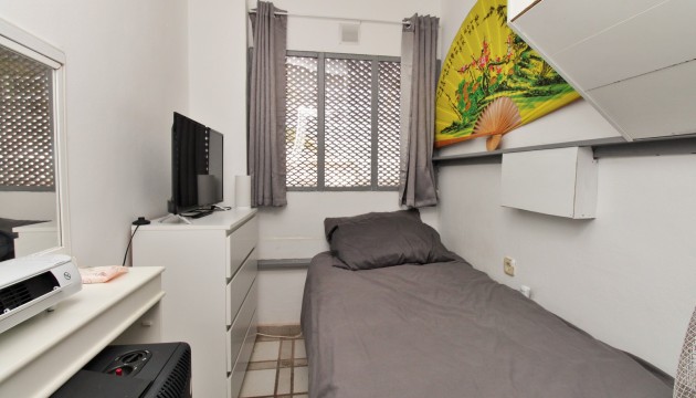 Resale - Apartment - Orihuela Costa - Villamartín