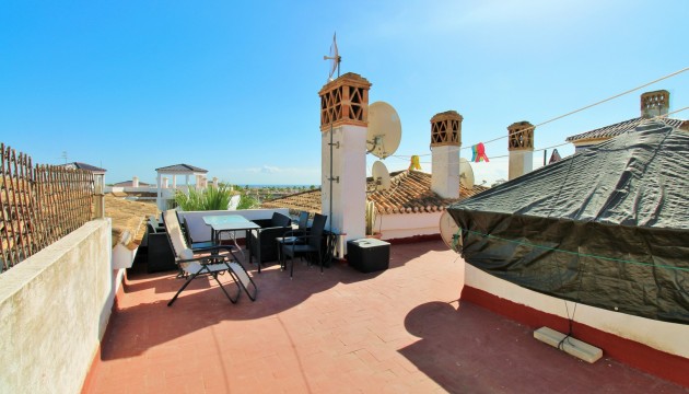 Resale - Apartment - Orihuela Costa - Villamartín