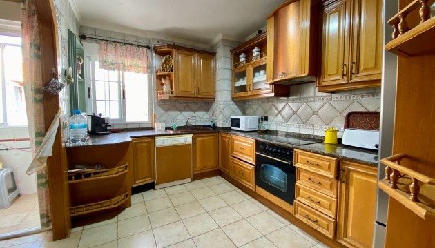 Herverkoop - Apartment - Torrevieja - Playa del Cura