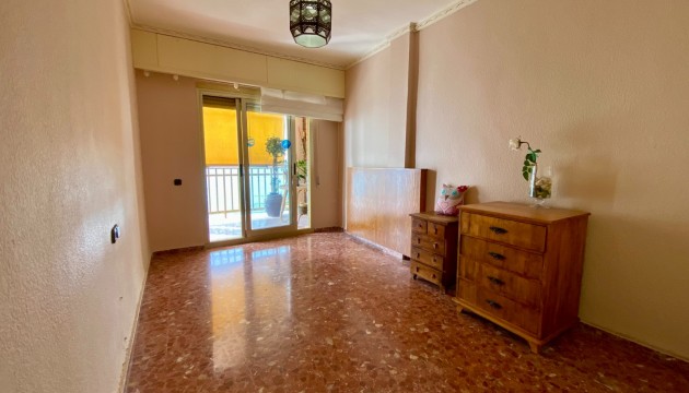 Herverkoop - Apartment - Torrevieja - Playa del Cura