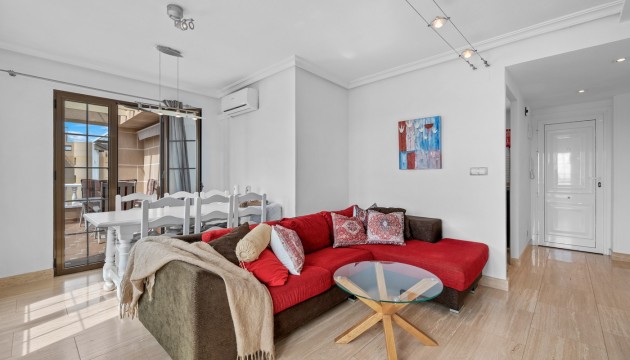 Resale - Apartment - Orihuela Costa - Punta Prima