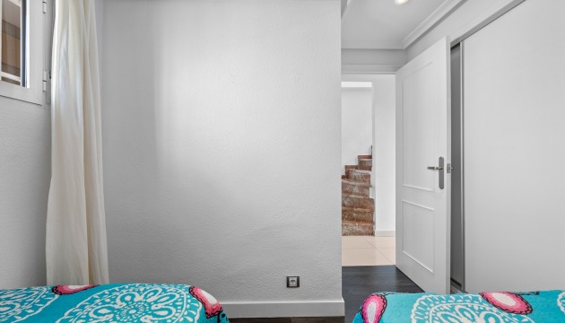 Resale - Apartment - Orihuela Costa - Punta Prima