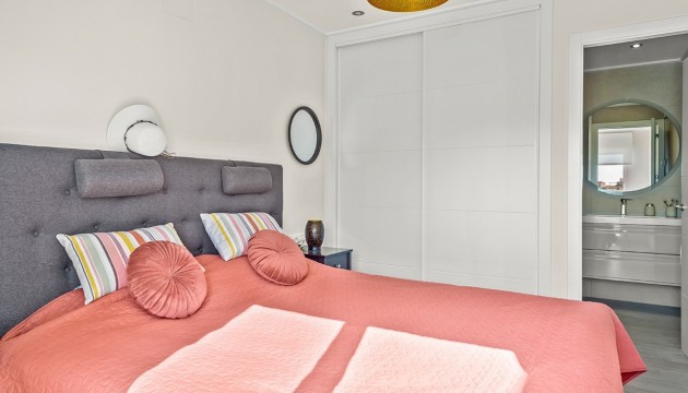 Resale - Apartment - Orihuela Costa - Los Dolses