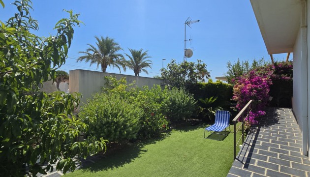 Resale - Bungalow - Orihuela Costa - Mil Palmeras