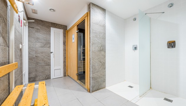 Resale - Apartment - Orihuela Costa - Punta Prima