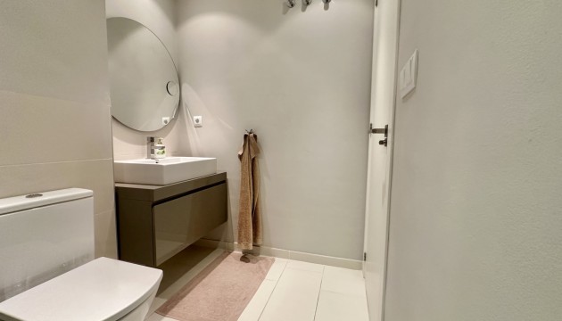 Resale - Apartment - Orihuela Costa - Villamartín