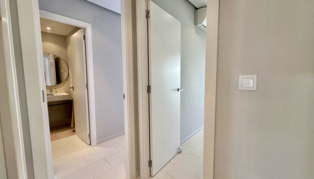 Resale - Apartment - Orihuela Costa - Villamartín