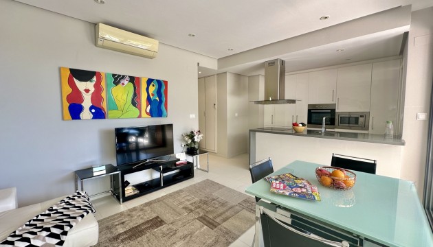 Resale - Apartment - Orihuela Costa - Villamartín