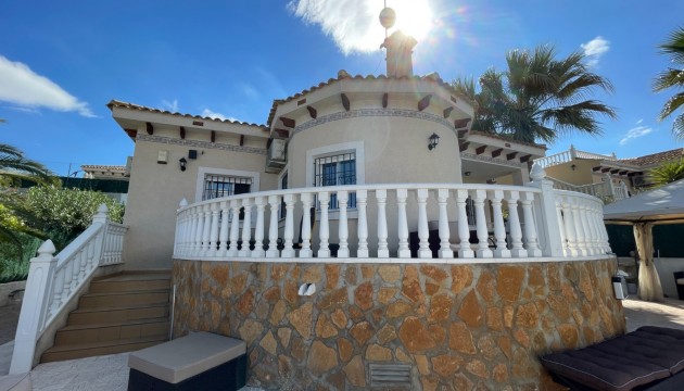 Videresalg - Detached Villa - Bigastro