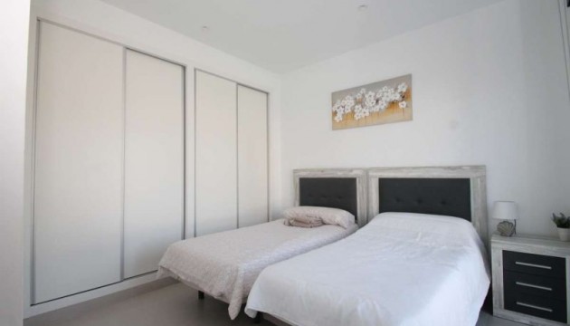 Перепродажа - отдельная вилла - Pilar de la Horadada