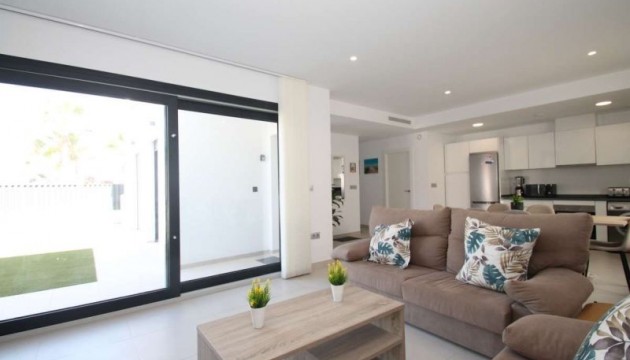 Перепродажа - отдельная вилла - Pilar de la Horadada