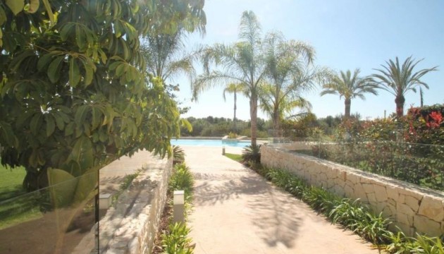 Перепродажа - отдельная вилла - Pilar de la Horadada