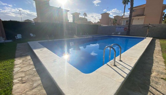 Resale - Detached Villa - Orihuela - Los Balcones - Los Altos del Edén