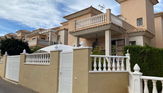 Resale - Detached Villa - Orihuela - Los Balcones - Los Altos del Edén