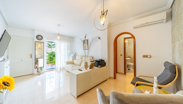 Resale - Apartment - Orihuela Costa - Lomas de Cabo Roig