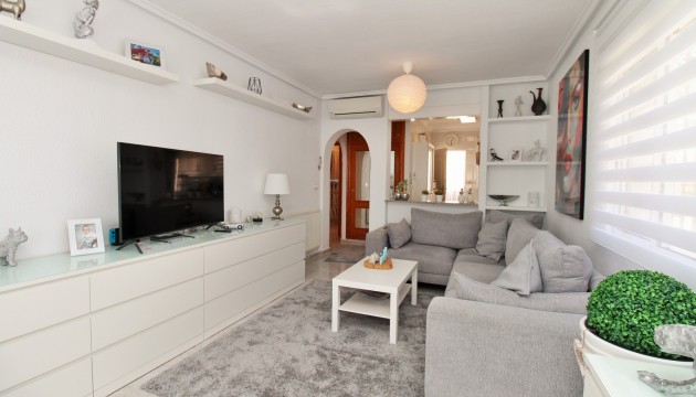 Resale - Detached Villa - Orihuela Costa - Villamartín