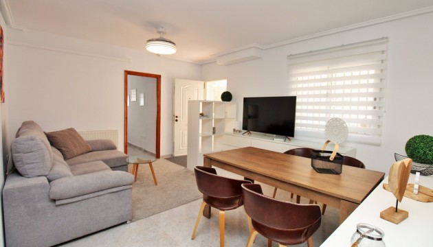 Resale - Detached Villa - Orihuela Costa - Villamartín