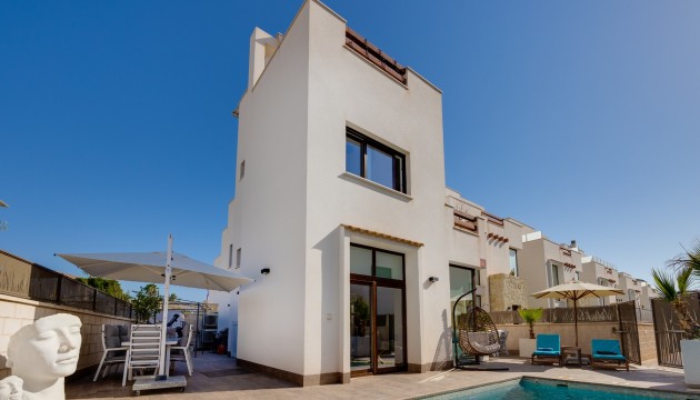 Reventa - Chalet Independiente - Ciudad Quesada