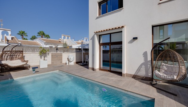 Reventa - Chalet Independiente - Ciudad Quesada