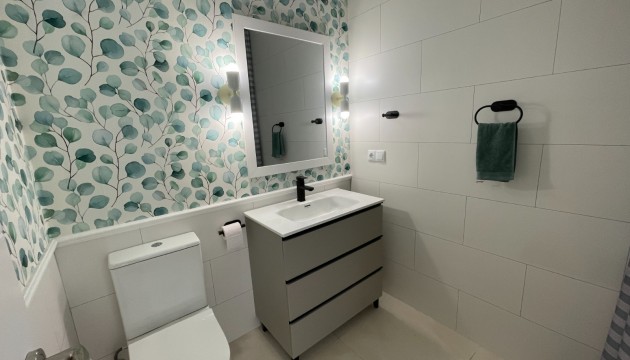 Resale - Townhouse - Torrevieja - La Siesta - El Salado -  Torreta