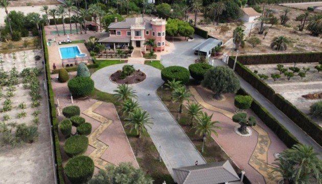 Herverkoop - Detached Villa - Elche