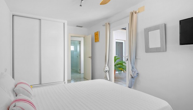 Videresalg - Country House - Elche