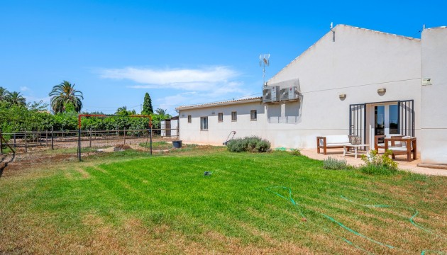 Videresalg - Country House - Elche