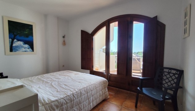 Resale - Apartment - Punta Prima