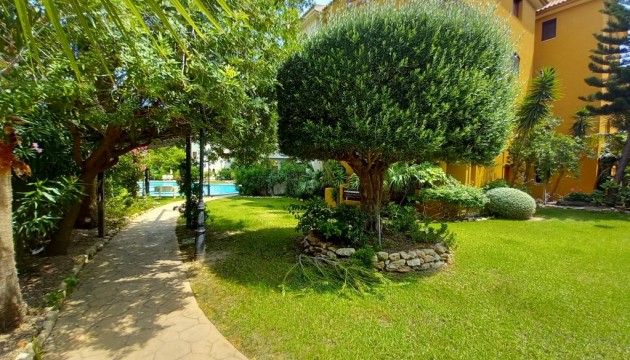 Resale - Apartment - Punta Prima