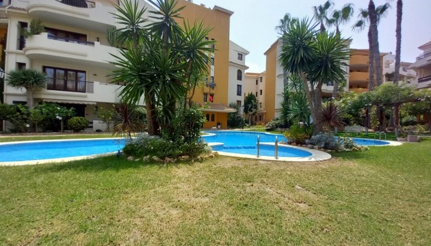 Resale - Apartment - Punta Prima
