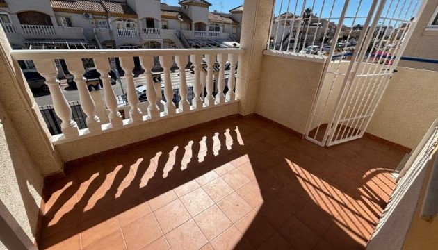 Resale - Bungalow - Torrevieja