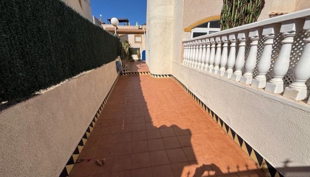 Resale - Bungalow - Torrevieja