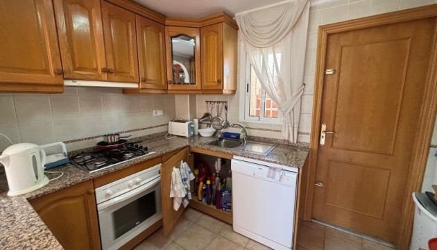 Resale - Bungalow - Torrevieja