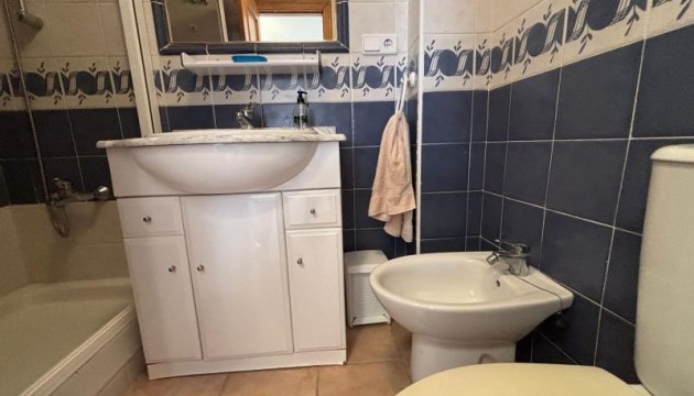 Resale - Bungalow - Torrevieja