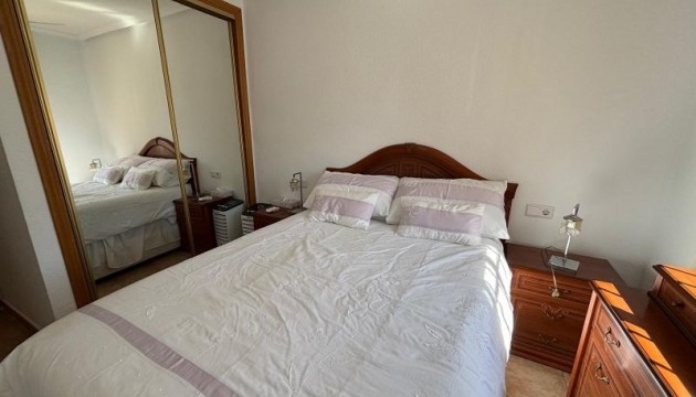 Resale - Bungalow - Torrevieja