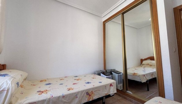 Resale - Bungalow - Torrevieja