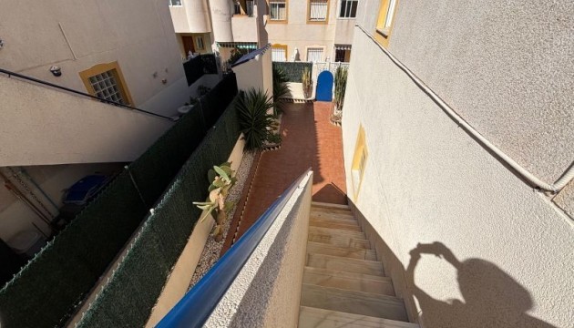 Resale - Bungalow - Torrevieja