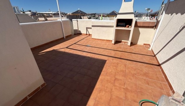 Resale - Bungalow - Torrevieja
