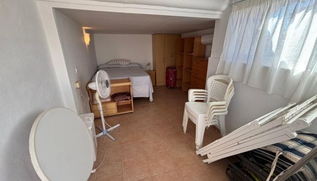 Resale - Bungalow - Torrevieja