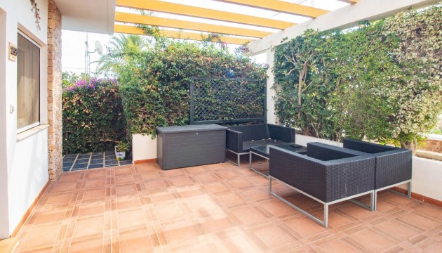 Resale - Townhouse - Pilar de la Horadada - Mil Palmeras