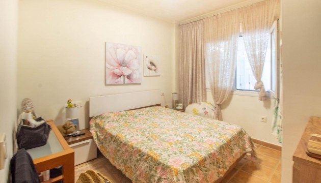 Resale - Townhouse - Pilar de la Horadada - Mil Palmeras