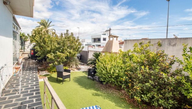 Resale - Townhouse - Pilar de la Horadada - Mil Palmeras