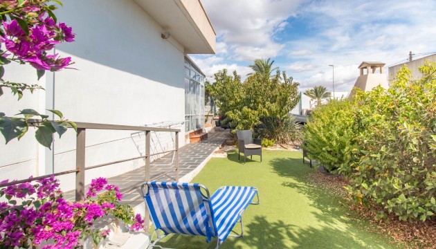 Resale - Townhouse - Pilar de la Horadada - Mil Palmeras