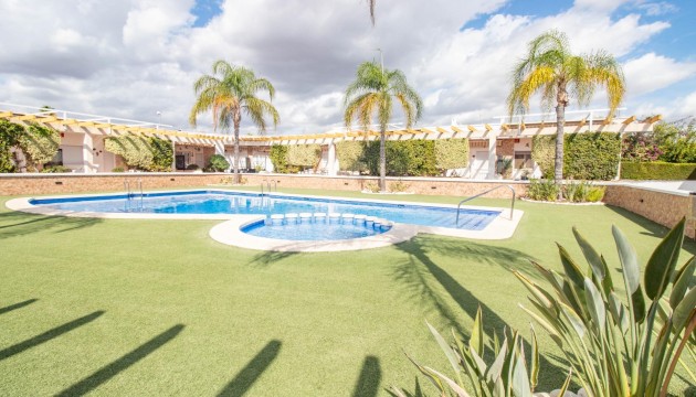 Resale - Townhouse - Pilar de la Horadada - Mil Palmeras